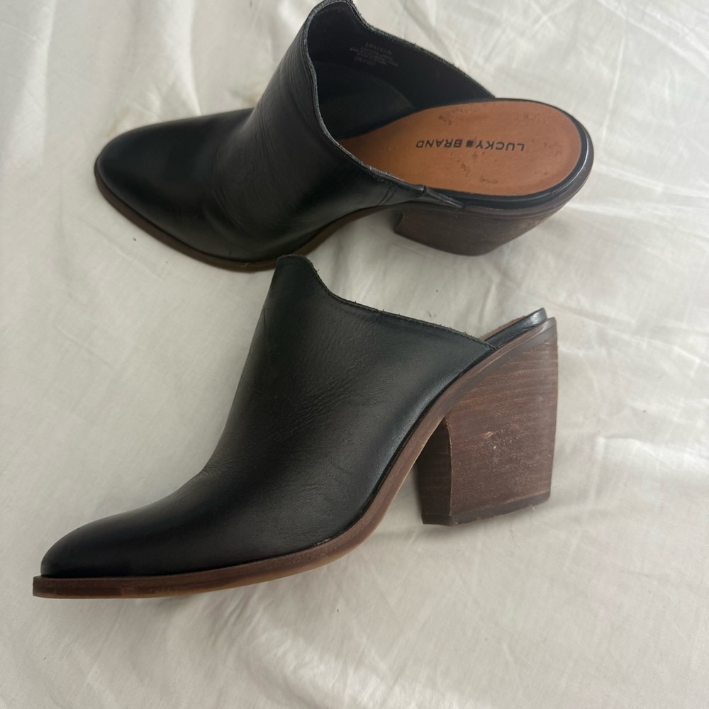 Lucky brand Western Leather pointed toe Mules Sz 9 Black
